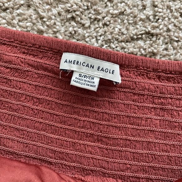 Strapless Ruffled Croptop - Picture 3 of 3